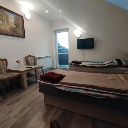 Vendégház Wiosenny Bialy U Malgosi